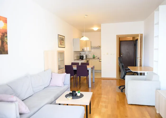 Apartament Solea *