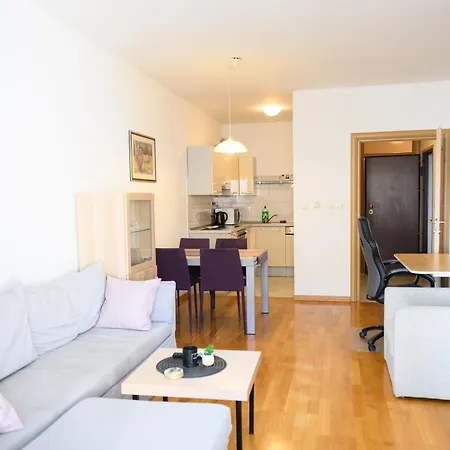 Apartment Solea *